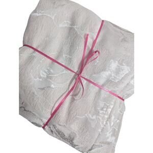 STUNNING GORGEOUS PINK/SILVER BIG ROSES W/SATIN SHEEN FABRIC SHOWER CURTAIN!